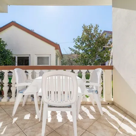 Apartman Studio Bosa *